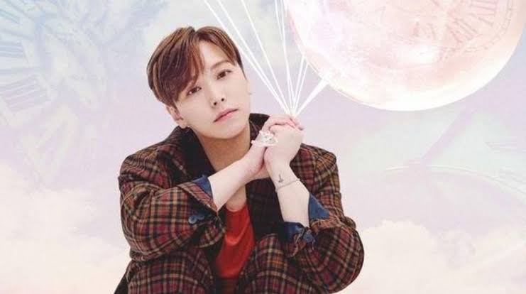 Happy happy birthday Super Junior Lee Sungmin. &   