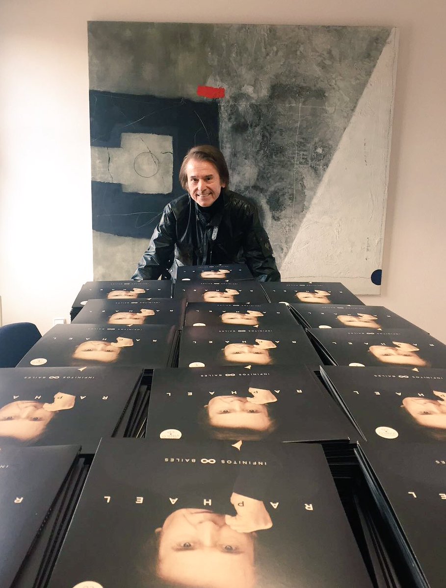 Tatiana67122502's tweet photo. @RAPHAELartista @vanesamartin_ Un Encantador dúo del Gran el Romántico
@RAPHAELartista🫒🌟🔝💽 y bella @vanesamartin_ , en más que maravillosa canción #CadaSeptiembre y, que, yo amo no menos otras canciones del Álbum #InfinitosBailes
"
Déjame caminar, a tu lado siempre,
déjame deshacer, cada septiembre ... https://t.co/5i72kwuVHl