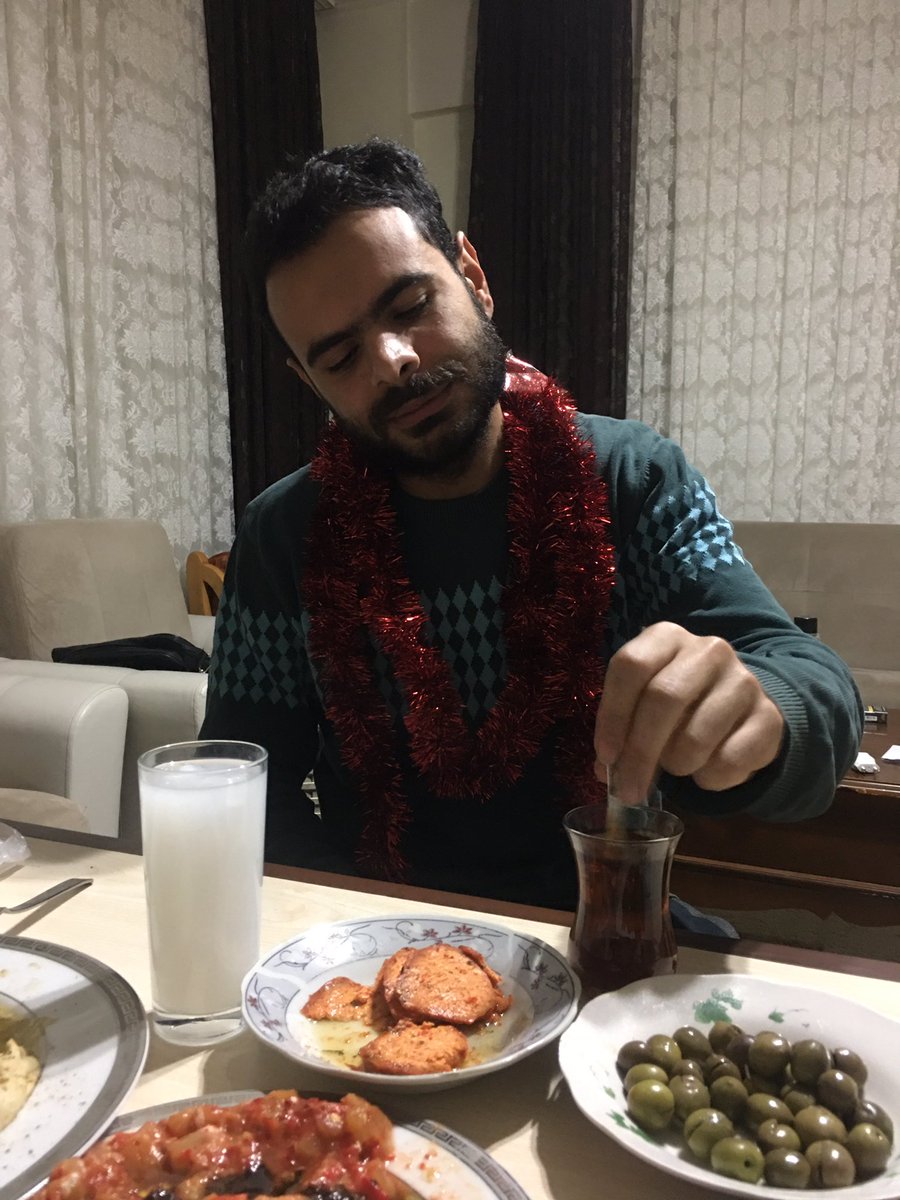 Estağfurullah sayın yönetmenim mutlu seneler.. <a href="/Alisdiyorlar/">Alişan Cabiroğlu</a>