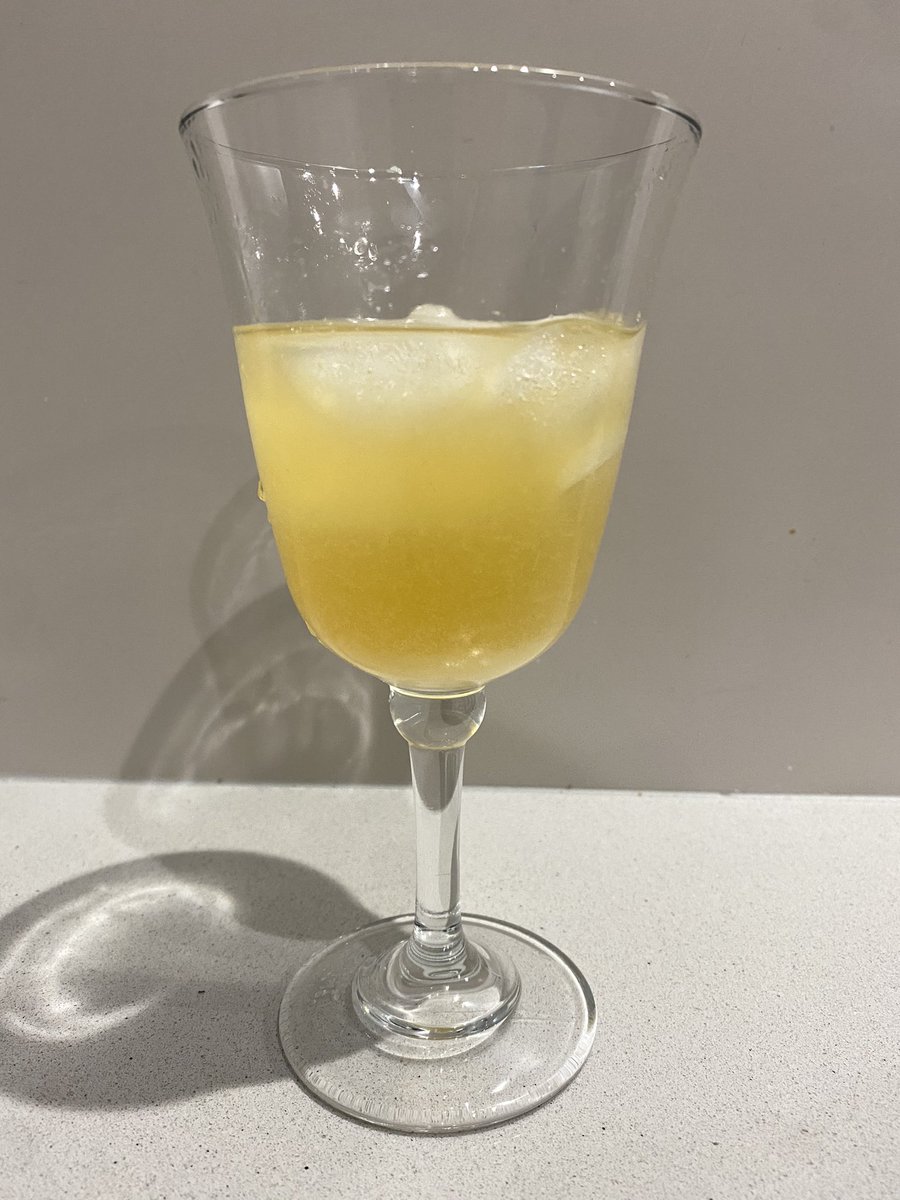 Cluckmuckcook's tweet photo. #maitai time @AppletonRumUK #happynewyear #rum #iloverum https://t.co/jQq2HPmoww