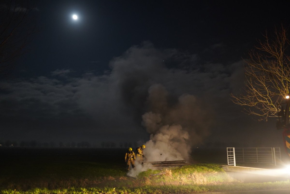 Melding brandweer Veerweg Oud-Alblas