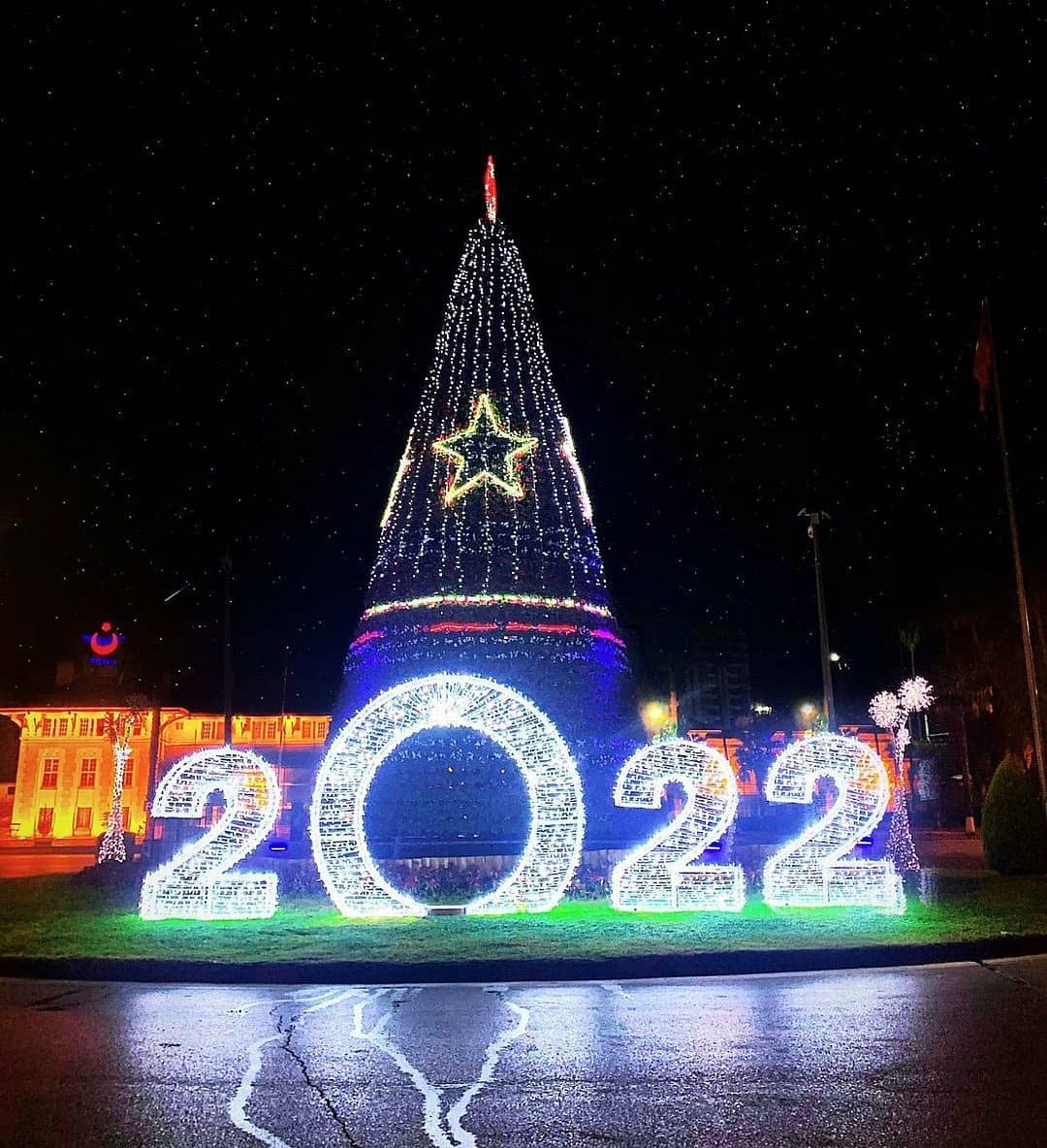 Hoşgeldin 2022🎄

Mutlu yıllar Adana❤