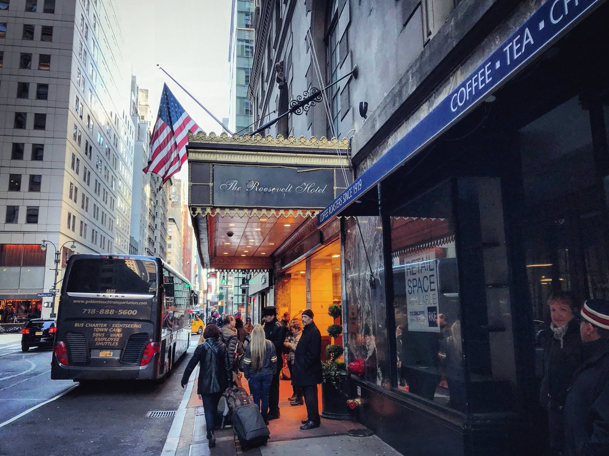 6. So, when Lombardo and his orchestra headed south & landed the gig playing every New Year’s Eve at the Roosevelt in NYC, they brought that old Scottish tradition with them from Canada.