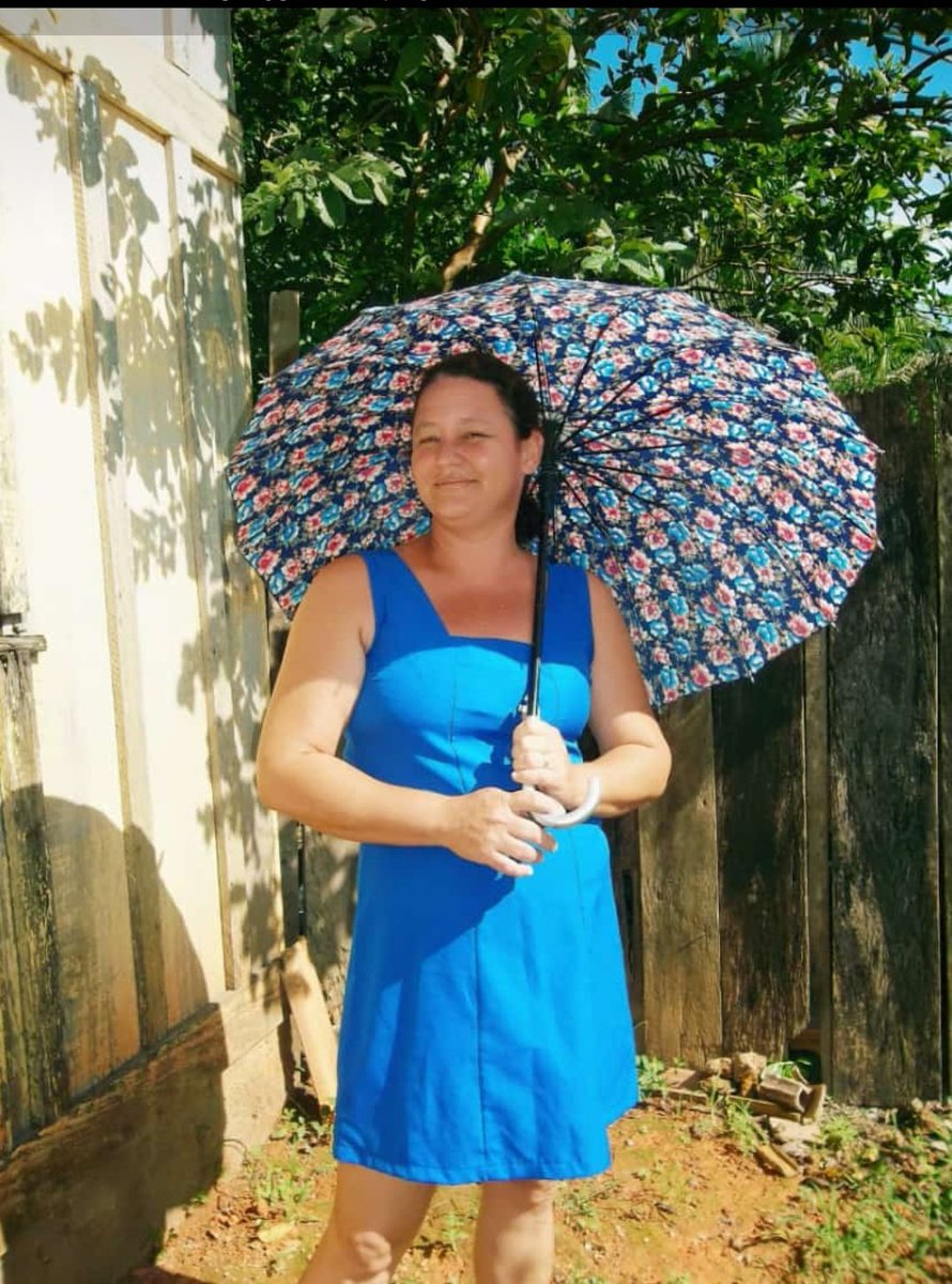 borgesedivaldo's tweet image. Comunico o falecimento de minha querida irmã, Valdirene, ou simplesmente, Val. 2020 continua fazendo maldades, e ontem levou minha irmã, cujo coração não estava mais tão forte para enfrentar a grande epopéia. Para vocês, feliz ano novo. #RipVal