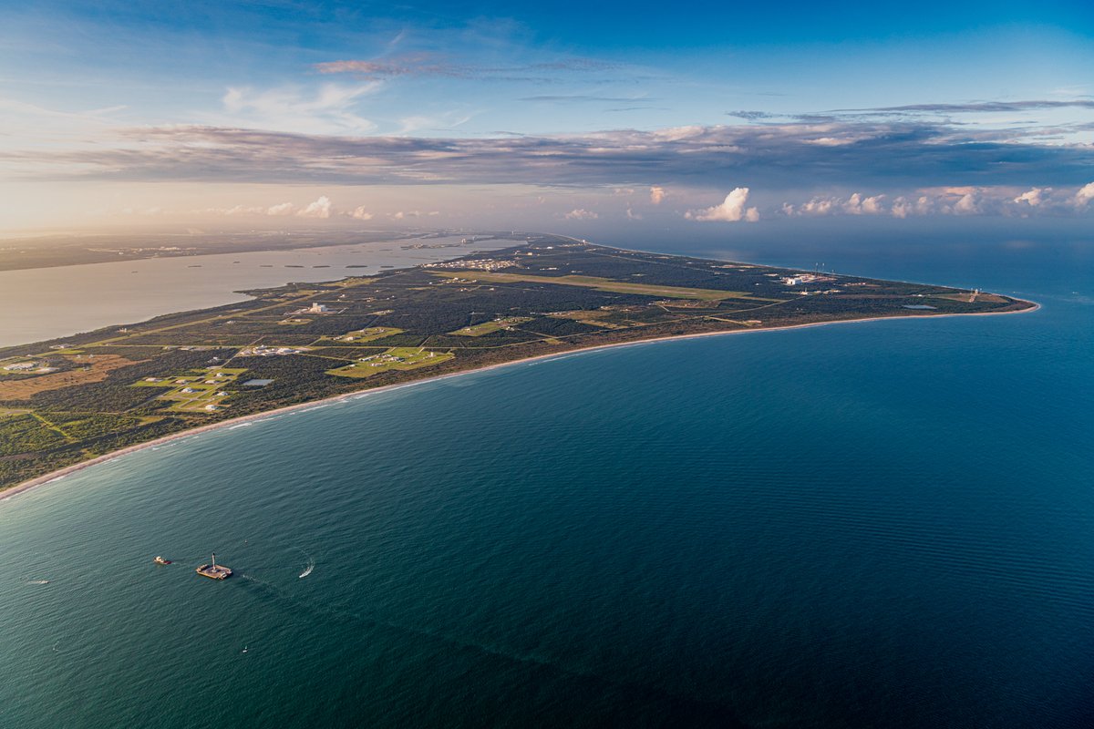 Regular Falcon 9 booster returns presented additional opportunities for creative photos as SpaceX continued to recover and reuse rockets in 2020 — with the practice seemingly becoming routine.