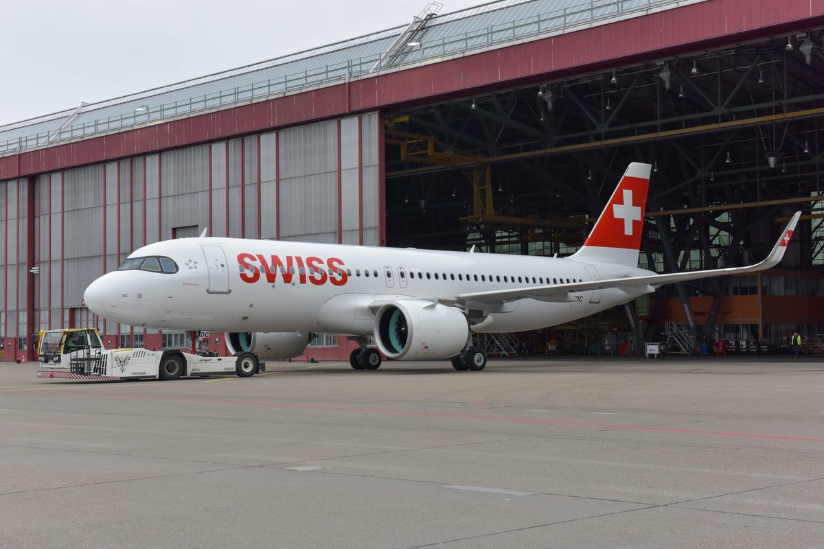 Today, SWISS welcomed its third Airbus A320neo to its fleet. Aircraft HB-JDC has been named “Pontresina” after the beautiful mountain village in the canton of Graubünden. The SWISS fleet now numbers five aircraft of the advanced and fuel-efficient A320neo family.