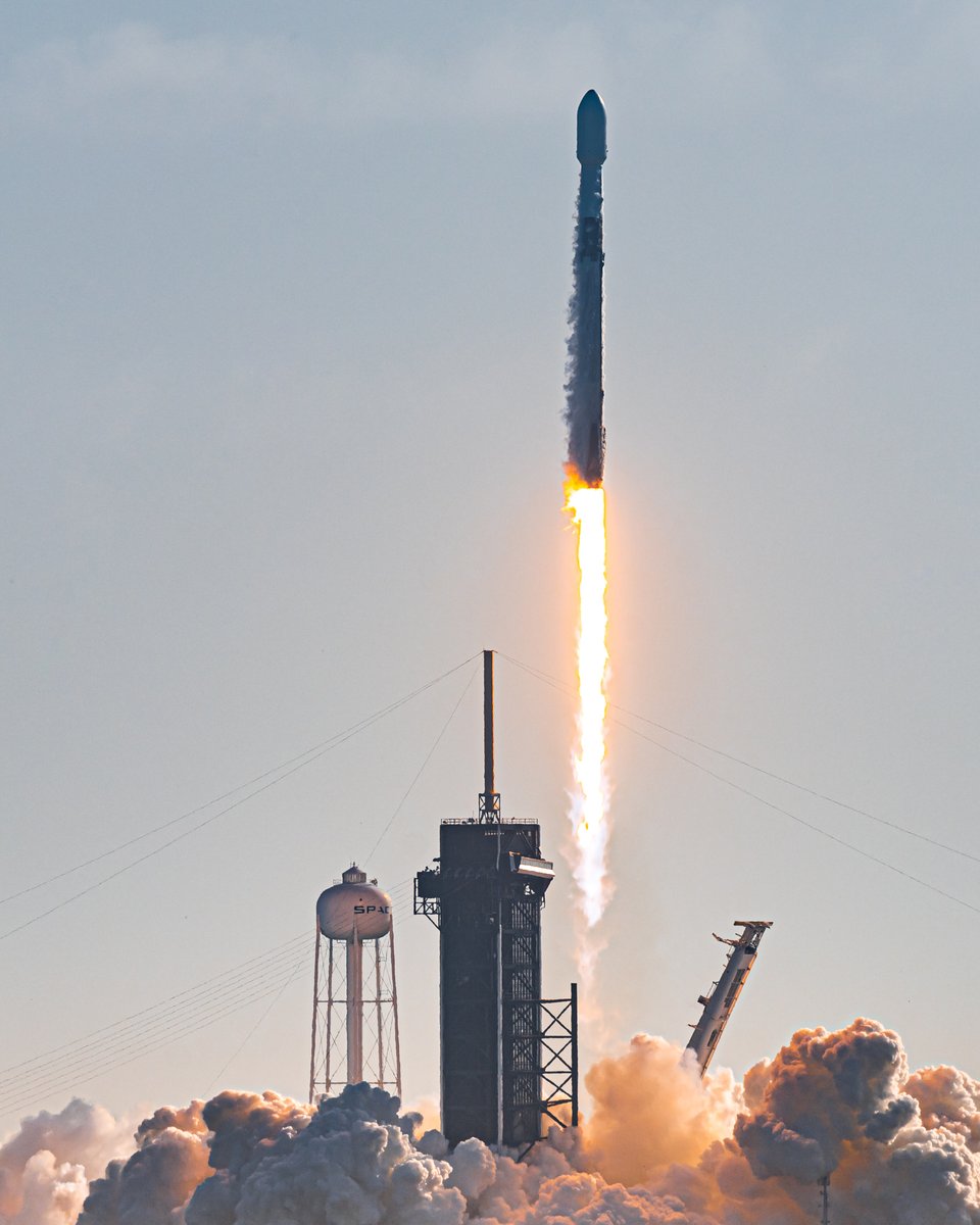 Even more Starlink launch imagery: