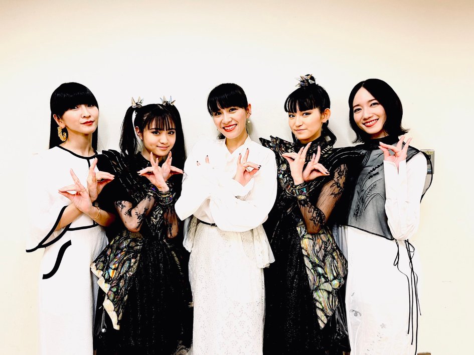 #HappyNewYear2021 
#NHK紅白 

@Perfume_Staff