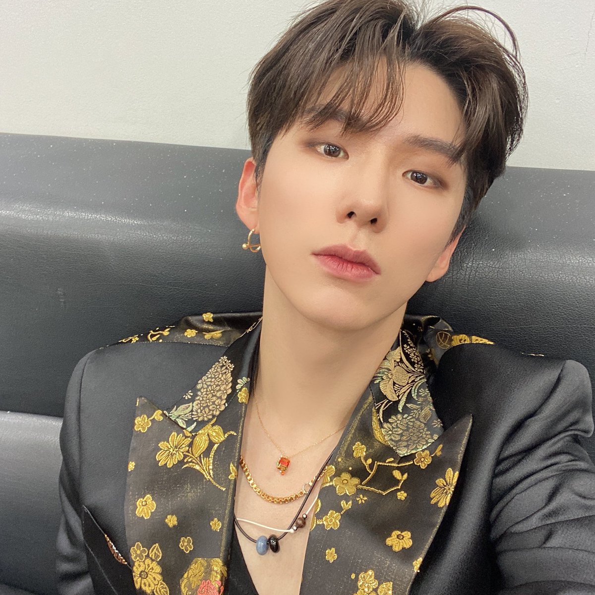 OfficialMONSTAX's tweet photo. 몬베베 새해복 많이 받으세요!!!
Monbebe Happy new year!!! #기현 https://t.co/Jew655XrI8