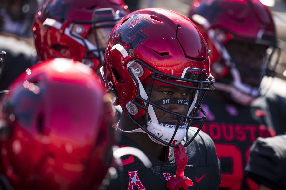 UHCougarFB's tweet photo. Some of our favorite 📸 from 2020. 

#GoCoogs x #hoUSton https://t.co/Toe5kN5oAr