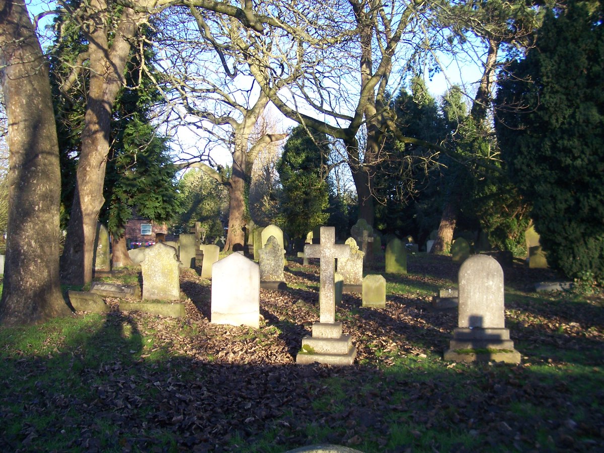 St John the Baptist Church in Egglescliffe village. Somewhere in this churchyard is the unmarked grave of a Civil War soldier killed during the 1643 battle, but no-one knows who... or exactly where it is.  #yarmmicrohistory
