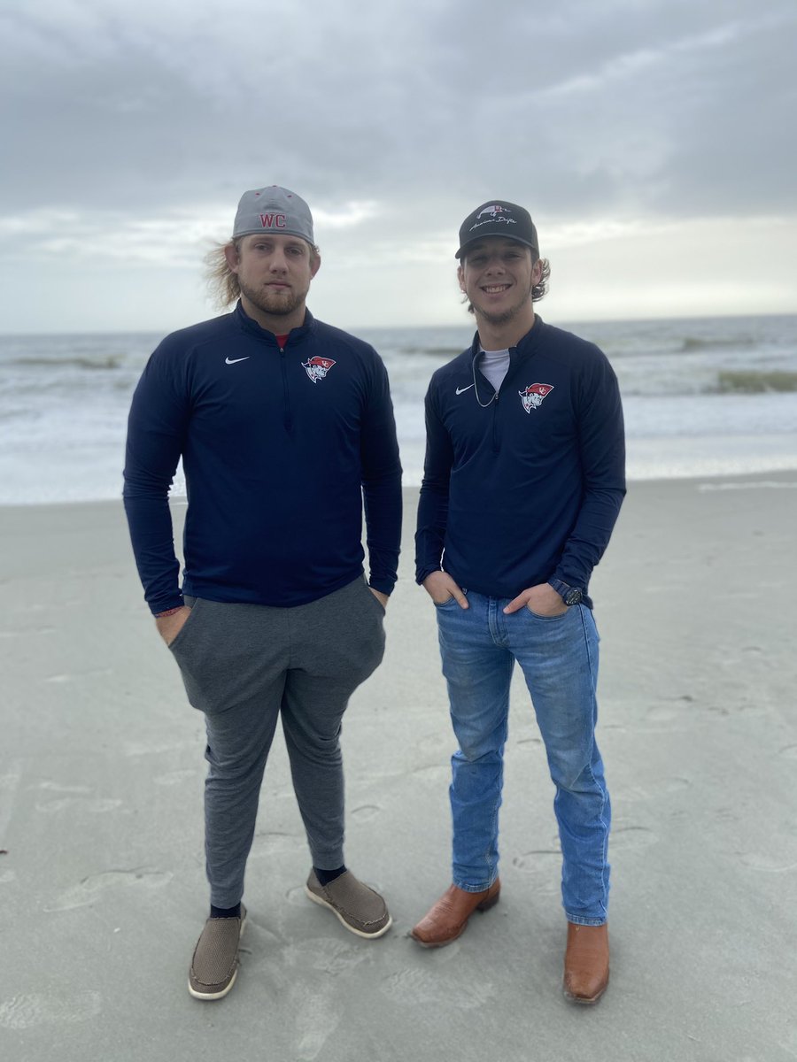 Korrey Riddle (Fr) and Sam Adams (Fr)