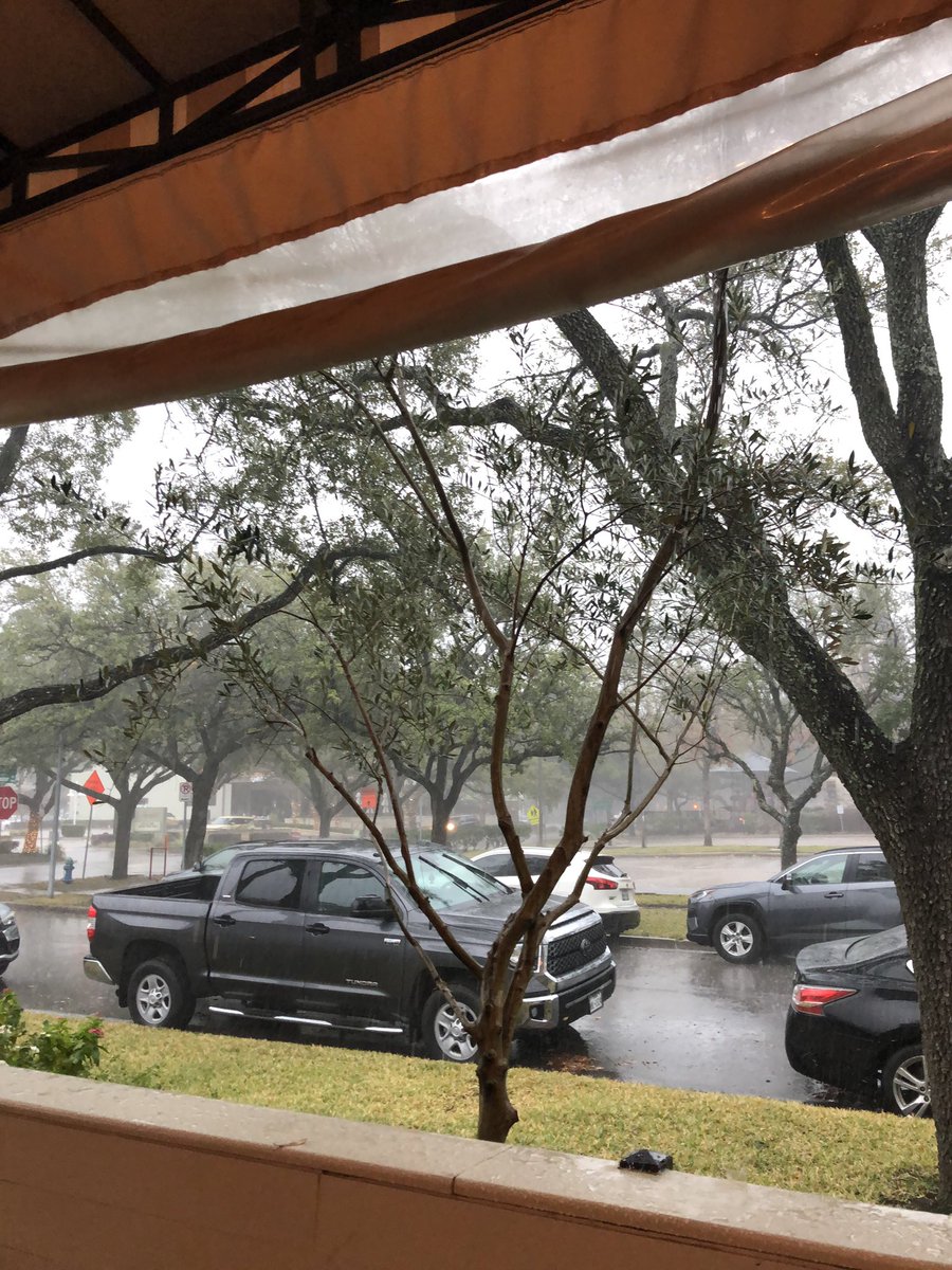 dunnmichael's tweet photo. Maybe this long, steady, heavy rain will wash away 2020 in a healing and restorative kind of way, on its final day. Upon reflection it will take more than that. Perhaps it serves us as a reminder that God makes all things new. Lord have mercy. Christ have mercy. #BeResurrection https://t.co/FlQEHrscLL
