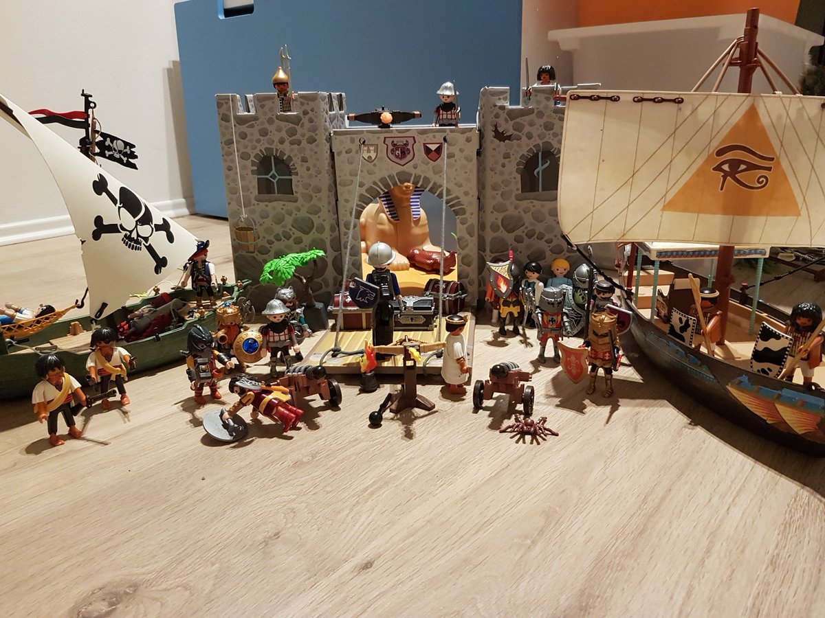 nohynahore's tweet image. Nevím jak vy, ale my jsme s Usakem na Silvestra připraveni. ⚔️

Přejeme všem krásný s klidný večer.✌️
 
#usakoviny #2020NewYear
