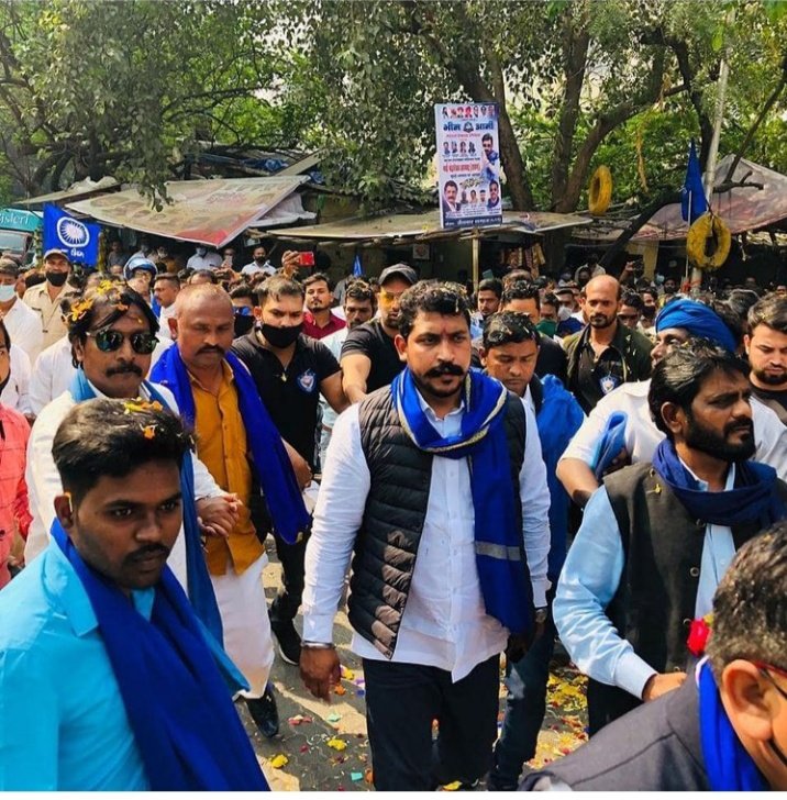 KavyaAmbedkar's tweet photo. बडे़ भैया @BhimArmyChief  महाराष्ट्र दौरे पर पहुंचे। कल 1 जनवरी को #भीमाकोरे���ांव  जाएंगे। https://t.co/owmV09IU5q