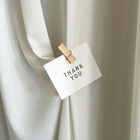 happy new year , hello 2021🚏❕

หวังว่าปีนี้จะเป็นปีที่น่ารักกับทุกคนนะครับ เรื่องไม่ดีที่ทำให้รู้สึกแย่ในปีที่แล้วทิ้งมันไปนะครับ ขอให้เริ่มต้นใหม่กับความสุข อย่าเจ็บป่วยรักษา สุขภาพกันด้วยนะครับ 🤍🤛🏿