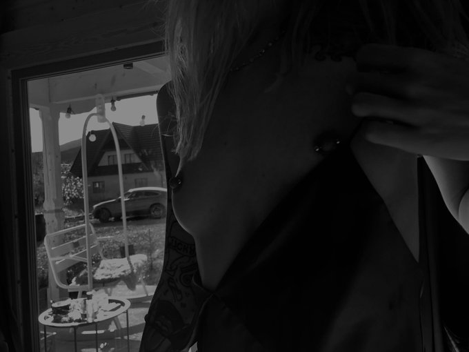 🖤🖤🖤 https://t.co/VMKPSUtLi4