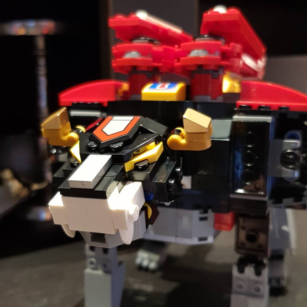 POTOanimated's tweet image. View on instagram.com/p/CJeDLRTJ69n/
Get ready to form Voltron!
🤩
Black Lion of Voltron, Defender of the Universe - as Lego ^^

#lego #legovoltron #voltron #talesgate