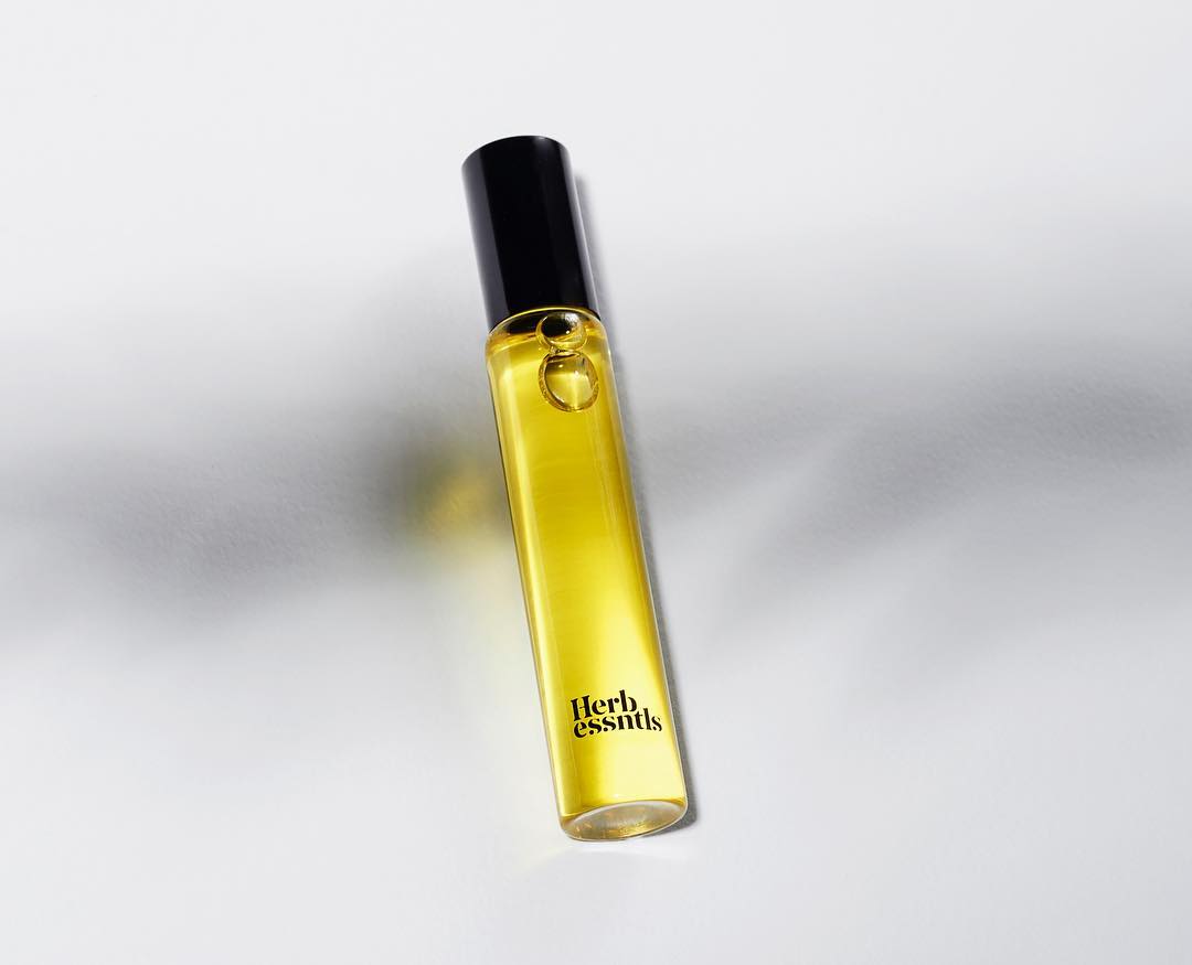 herbessntls's tweet photo. As the odd year of 2020 coming to an end, so is our fabulous holiday promotion. 

Do not miss your LAST chance to get a FREE Cannabis Infused Perfume Oil when you buy a moisturizer on our website. 

Simply add it to your cart with a moisturizer and watch the price drop to $0. https://t.co/eIMbq0S9yI