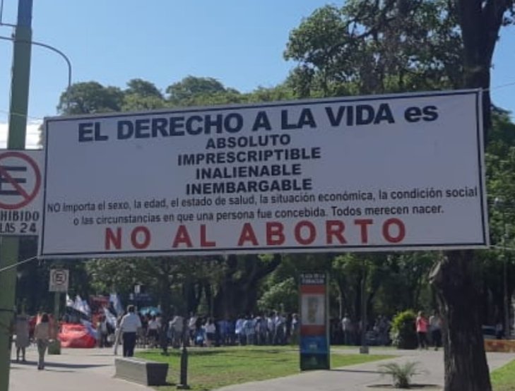 MujerVidaForo's tweet photo. En #TucumanProvinciaProVida 
NO estamos dispuestos a renunciar a DERECHOS ADQUIRIDOS...

El Derecho a la Vida, además  de ser de Orden Natural, está PROTEGIDO en la CN y la Constitución Tucumana. 

Por eso NO renunciaremos al Derecho a la Vida de NINGÚN Comprovinciano por Nacer. https://t.co/XhBpHKpCvA