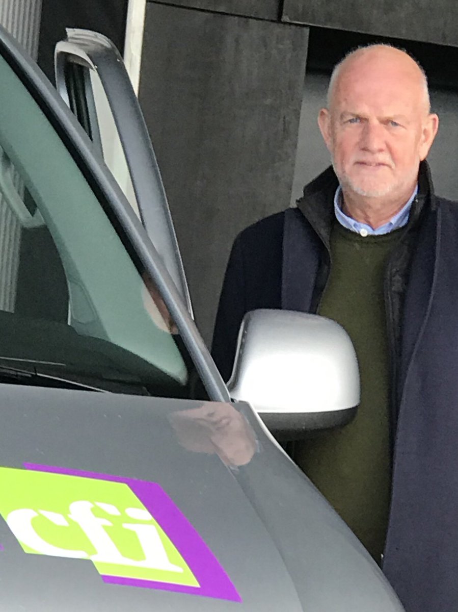 CyberFreight's tweet photo. Team Cyberfreight wenst IEDEREEN een fantastisch en gezond jaar 2021! https://t.co/znyUbXzaaG