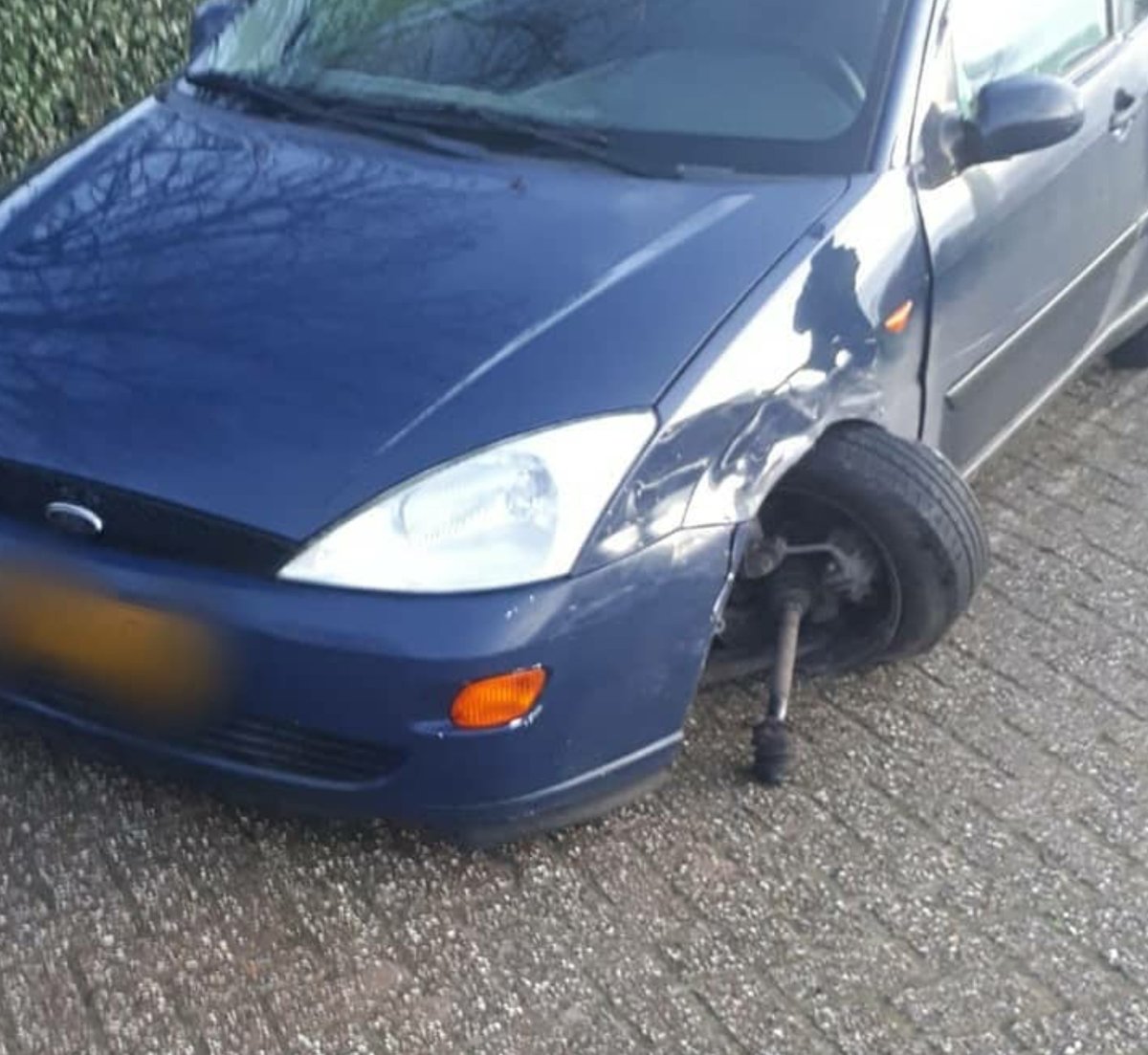 Lees alles over: "Politie zoekt getuigen van ongeval op De Haukes, dader is doorgereden" op Hollands Kroon Actueel | #dader #dehaukes #doorgereden #getuigen #hollandskroon #ongeval #politie #wieringen..
