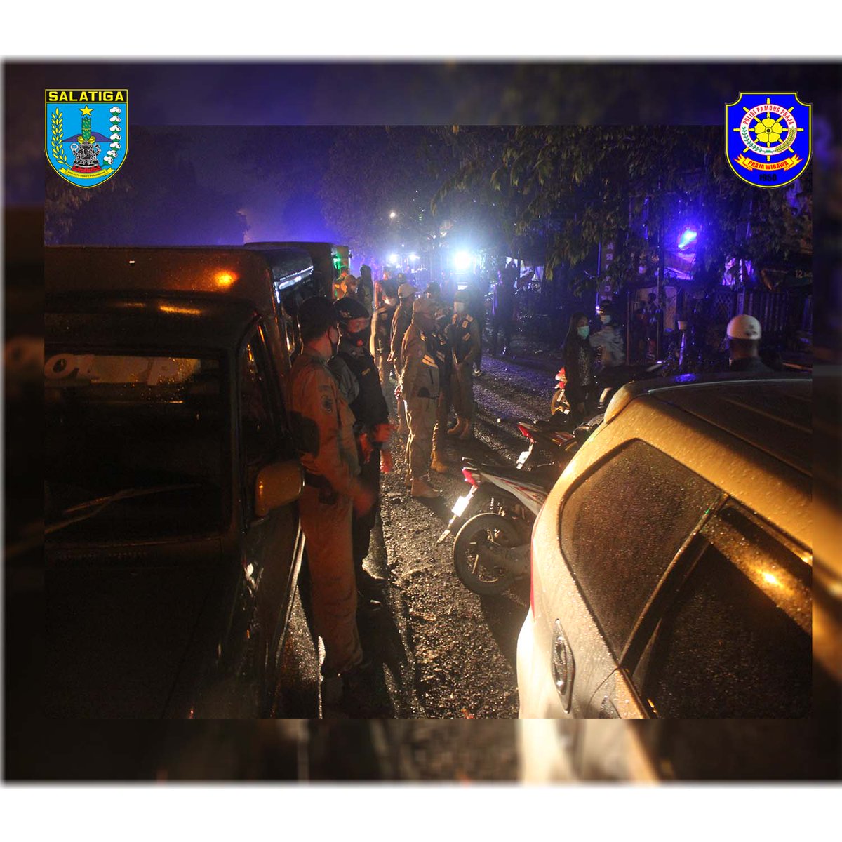 Mohon untuk dipatuhi tentang aturan jam buka oleh Pemerintah Kota Salatiga. sebagai upaya menekan penyebaran Covid-19.