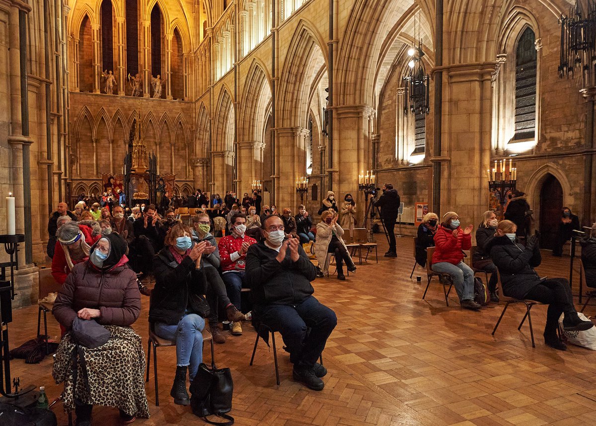 CityLdnSinfonia's tweet image. If you’re yet to watch #RestoreandRevive at Christmas, filmed @Southwarkcathed with a socially distanced audience earlier this month, you can still do so until 15 Jan. Enjoy our joyous musical hour!

🎥👉 youtu.be/rlz8WRX2kqI
