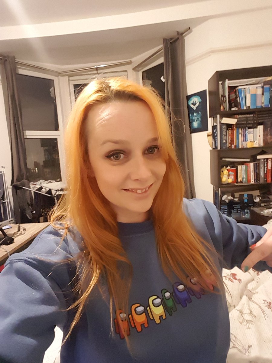 StephClaytonG's tweet photo. Spending new years at home, chilling, drinking and playing games in my new Among Us jumper I got from my bro 😊 it's not all bad! https://t.co/bMiYrrx2RS