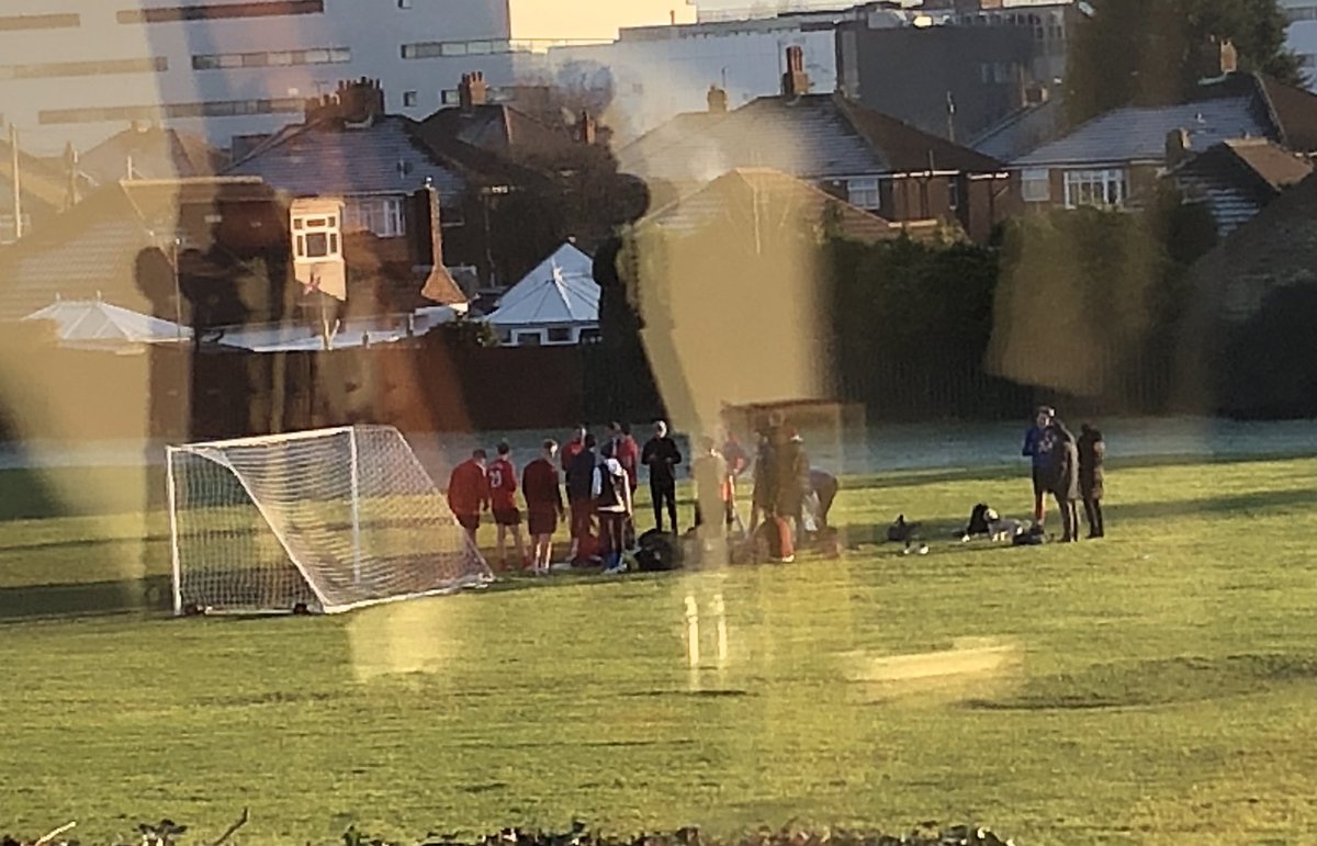 Tidyboilerone's tweet photo. Social distancing in DN34 this afternoon - there were 25 20+year olds - all of whom have later returned to separate households ... what is it they don’t understand about COVID? No doubt they’ll be partying tonight #Grimsby #shouldvecalledthepolice #thisisGrimsby #grimsbylive 🤬 https://t.co/AygCwc6xJJ