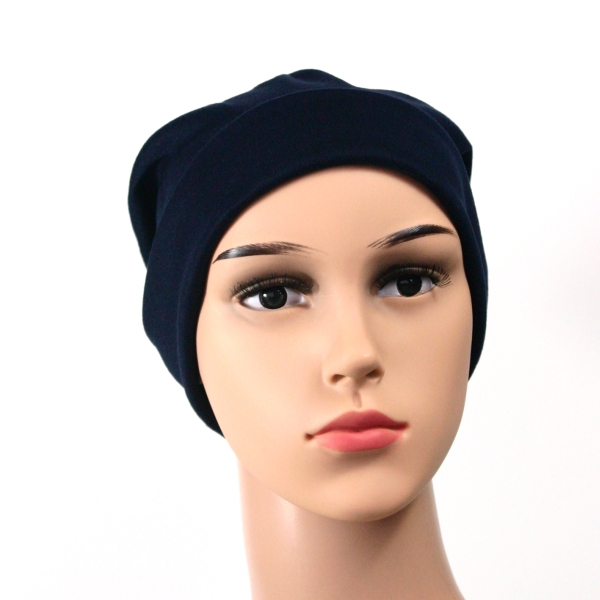 Since our entire team, supported by the feedback from our customers, has developed unique know-how in choosing the right fabrics, we are very close – and sometimes intensely.
gluecksmuetze.com
#Chemohats
#Stylishchemohats
#Designerchemohats