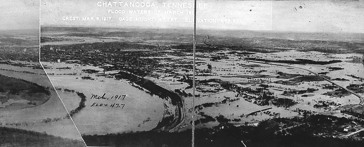 TVAnews's tweet photo. The damage caused by The Great Flood of 1917 in Chattanooga was catastrophic. While 2020 has been the wettest year on record, our system of dams allows us to manage the Tennessee River and its tributaries river to keep this type destruction at bay! #TBT https://t.co/kd0CiEQxmw