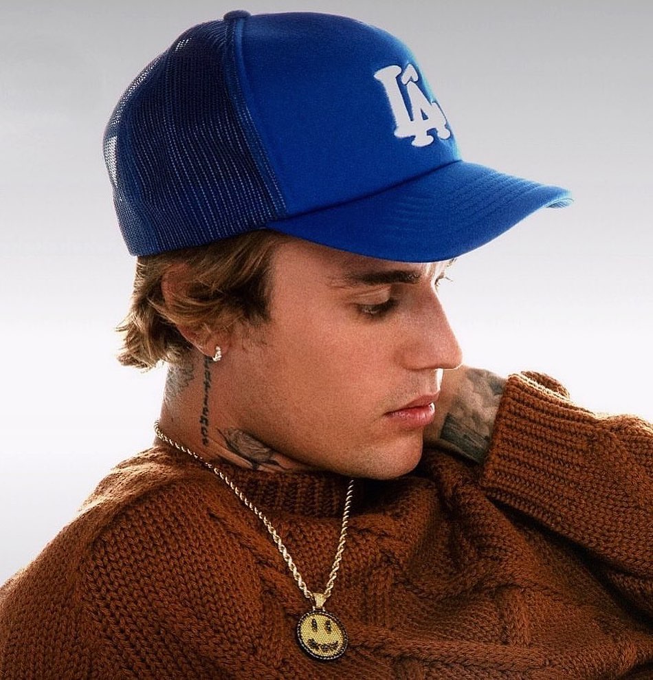 postsbiebers's tweet photo. https://t.co/W9eb6EReFj