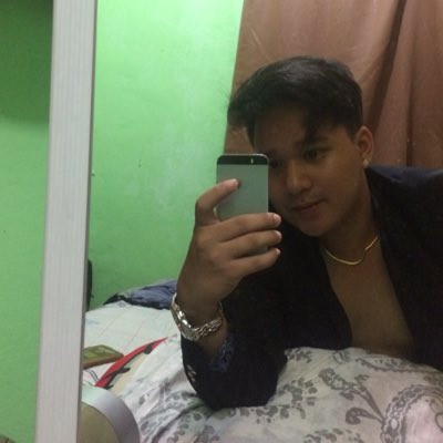 poyxpoy's tweet photo. #NewProfilePic https://t.co/exbPJQPMUD