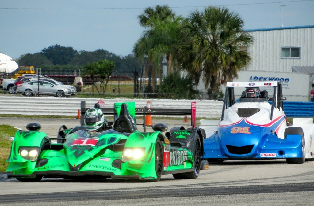 muckygit's tweet image. 2020 rewind… Objects in the mirror are larger than they appear… and much quicker than expected… 
@hsrrace #hsr #sebringraceway #hpdarx03b #ARX03b #lmp2 #SprintCar #usacracing #respectthebumps #hsrracing #hsrrace #classicmotorsport #historicracing #ma… instagr.am/p/CJeDo6xhx8R/