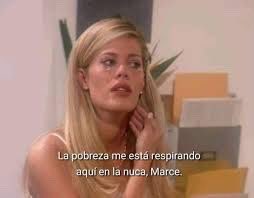 i97DINAH's tweet photo. Yo después de ver la merch de Lauren: https://t.co/t6GQ4GTNJn