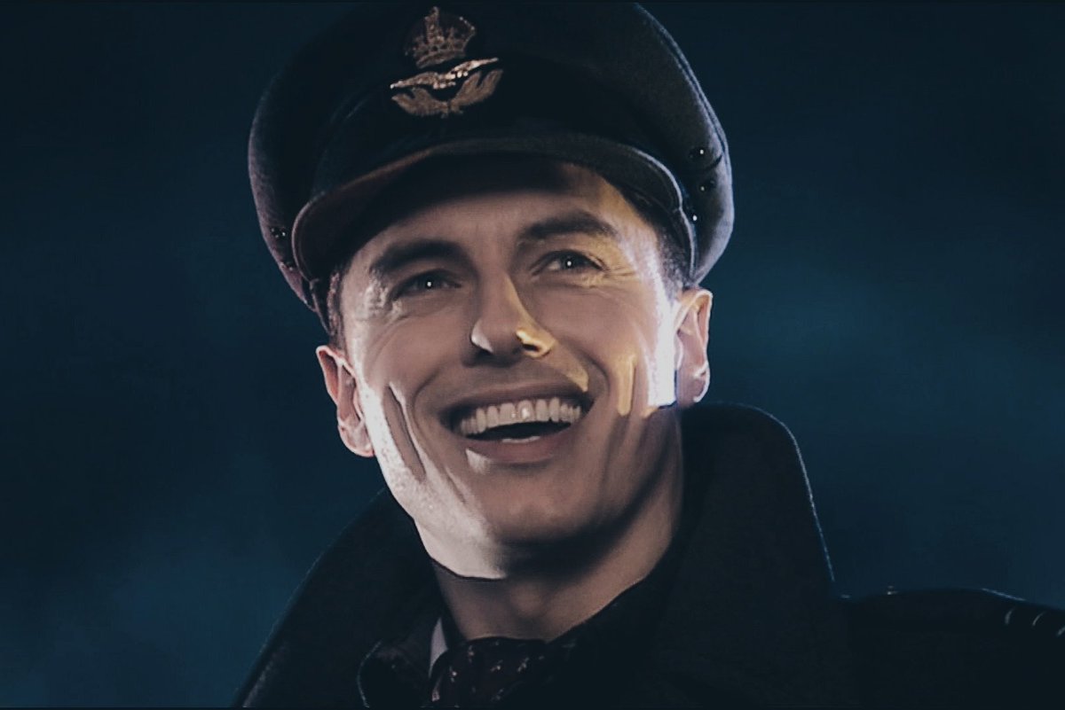 open this thread if you love doctor who!/safe/gen