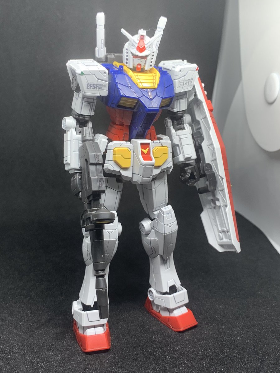 akrmrt782's tweet photo. 年跨ぎで完成しました!
これで横浜行ったつもりになっておきます。
#GUNDAM
#RX78F00
#144thSCALE https://t.co/XgitB20wb7