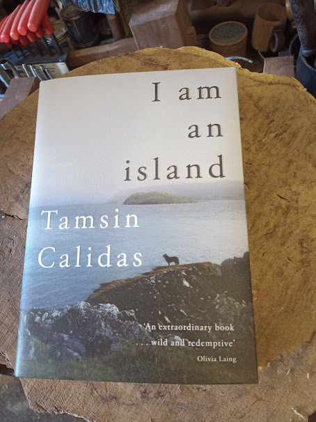 So it's been a uselessly productive year in many senses...just useless in even more. But as ever there were books along the way...lots and lots of books...