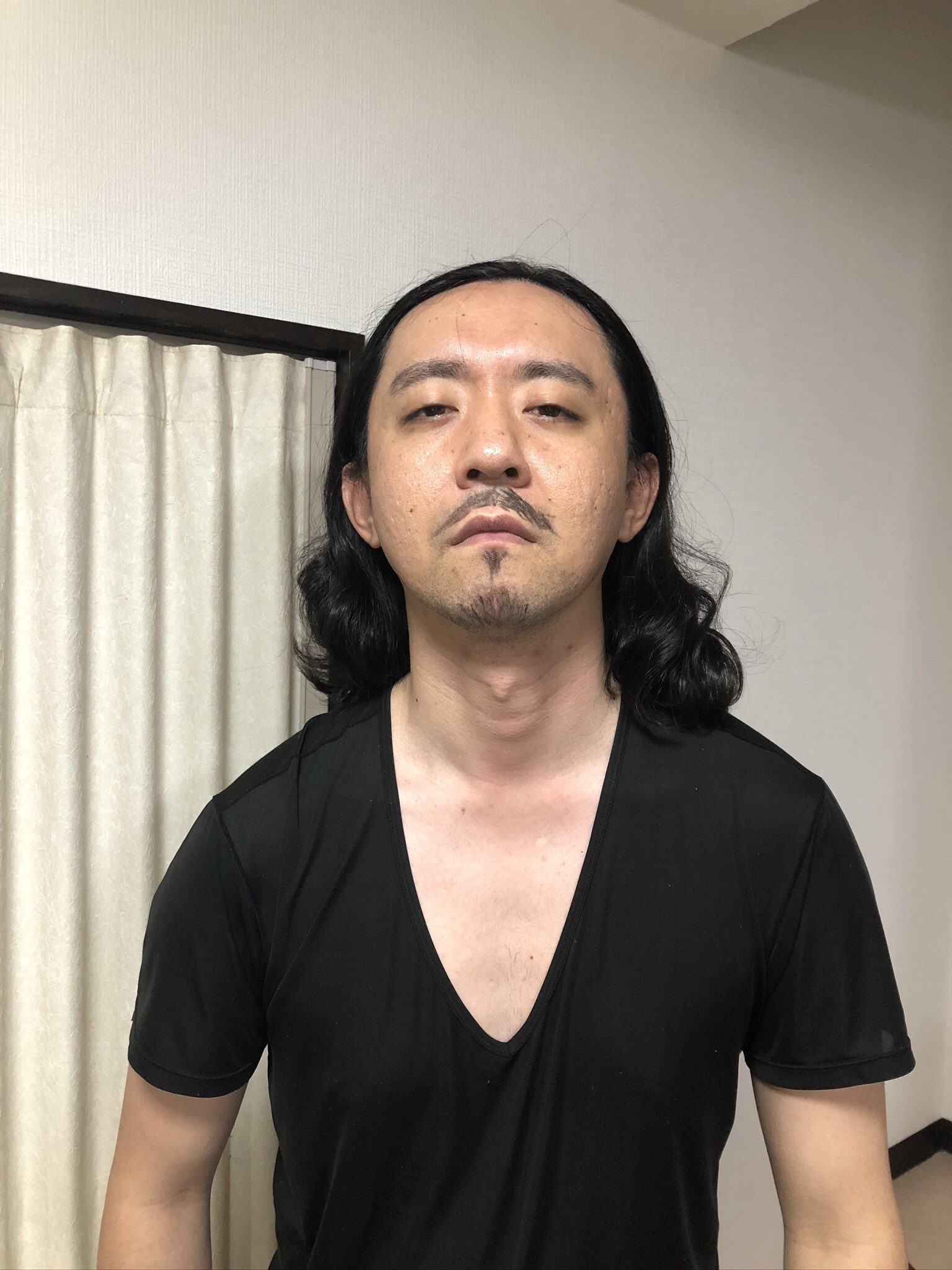 ダンビラムーチョ 大原優一 チェキ 巨人岡本にサインねだったダンビラムーチョ大原優一 今田耕司