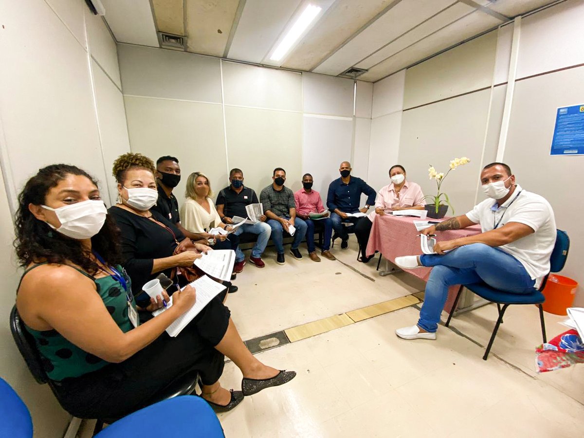 rjlauracarneiro's tweet photo. Reunião na Secretaria de Assistência Social e Direitos Humanos, organizando ações para os primeiros dias da nossa gestão.
#lauracarneiro #smasdh #assistenciasocial https://t.co/yaam8VYjOd