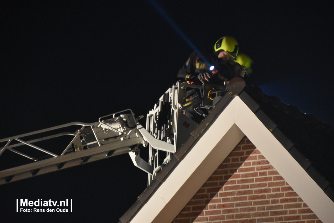 Melding brandweer Ziendeweg Zwammerdam inzake schoorsteenbrand