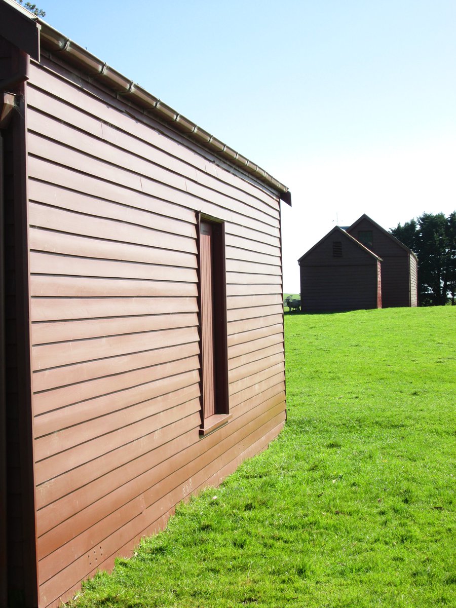 allanrob9's tweet photo. Heritage farm buildings & outhouses ( school for farm & Jones children) #Matanaka #Waikouaiti #Otago #NZ, First farm. https://t.co/vOnuJ3XUKr