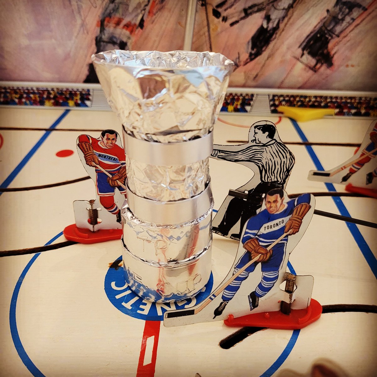 BTPsgoaliegear's tweet image. Every good tournament needs a prize 🎆

Presenting the 2020 Toilet Paper Roll Cup 🏆

#toiletpaper #2020 #hockeytable #newyearseve #hockeylife 🇨🇦