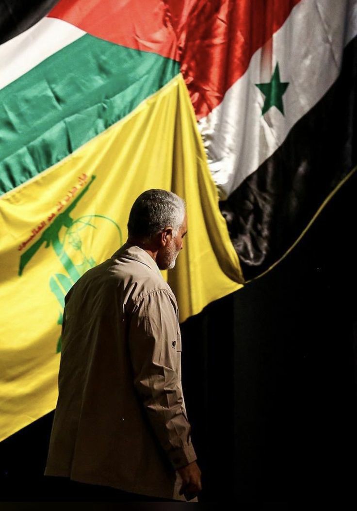 The world has blocked our way a thousand times.
A thousand times, but the passage was opened.
هزار دفعه جهان شاه راه ما را بست 
هزار مرتبه اما گشوده شد معبر.
#HERO