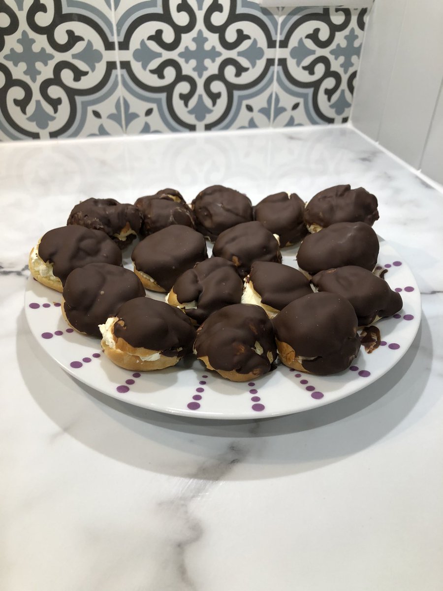 4SandaW's tweet image. These two were cooking up a storm together this afternoon, lead by #futurebaker Master S, to make us some #newyearsday dessert 😋 Looking forward to tucking in to the profiteroles tomorrow 😍 @JenxLtd @Jiraffe_org #juniorbakeoff #siblinglove #tier4lockdown #NewYearsEve