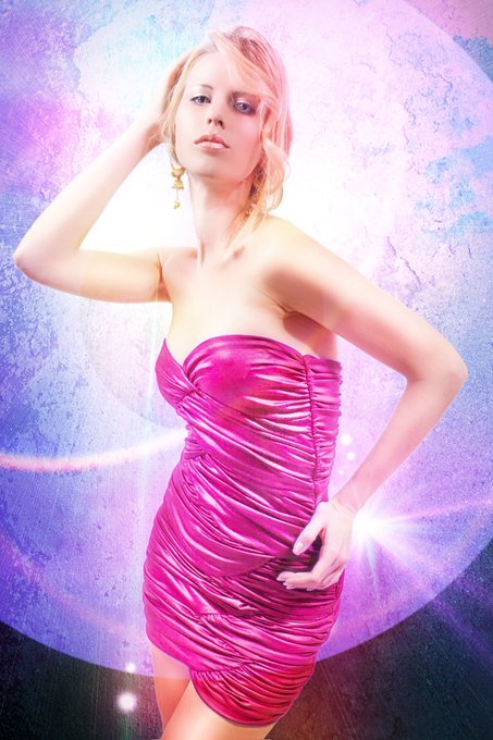 Have a nice celebration tonight and happy new year! https://t.co/YwN6jEH29B<a href="/tag/merculedi"class="tags"><span>#merculedi</span></a><a href="/tag/giovedignocca"class="tags"><span>#giovedignocca</span></a>