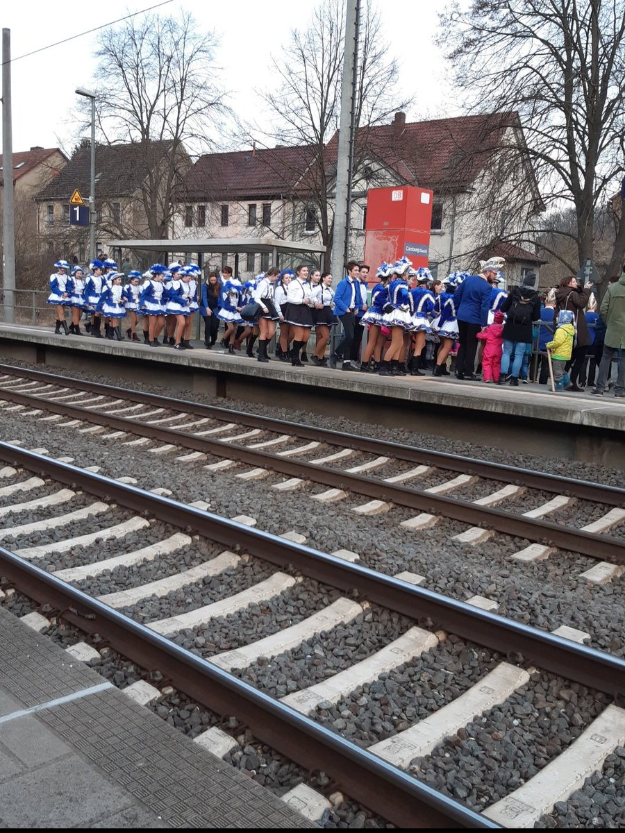 We started the year okay. The usual town celebrations...though there was news filtering in from China that didn't seem too good. We were too busy to pay much attention though.