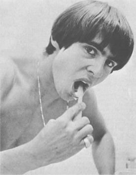 davy jones and paul mccartney as each othera beautiful thread to start the year