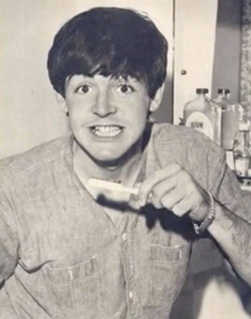 davy jones and paul mccartney as each othera beautiful thread to start the year